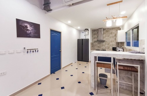 South Pattaya Villa | The villa seamlessly blends modern design, refined aesthetics and serene comfort