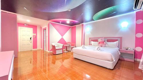 Danok Hotel | The Wai Hotel