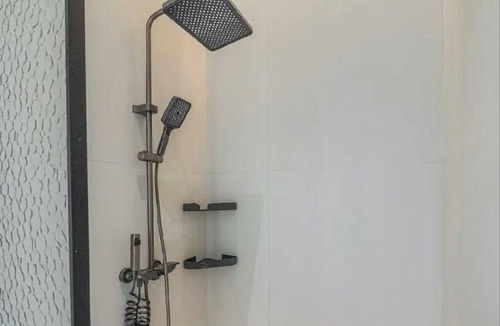 Pong House | Thep Prasit Jomtien 6BR Pool Villa · Karaoke & Gam