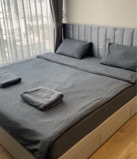 Ekkamai Apartment | Thonglor Ekkamai 10 mins Sky Pool 1BR
