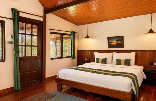 Nuea Khlong Resort | Ting Rai Bay Resort