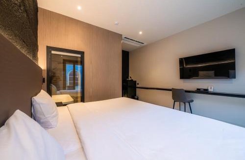 Na Kluea Hotel | Tonnam pool villa