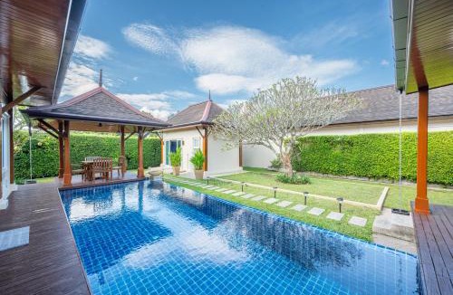 Choeng Thale Villa | Tranquil 3 Bedroom Garden Pool Villa
