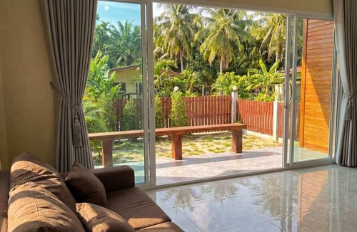 Srithanu Villa | Triangle Serene Garden