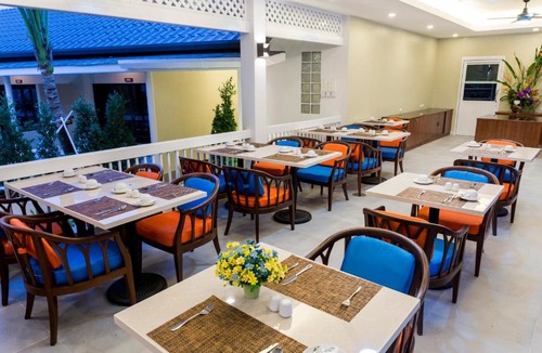 Chalong Resort | Tuana Hotels Brook Pool Access
