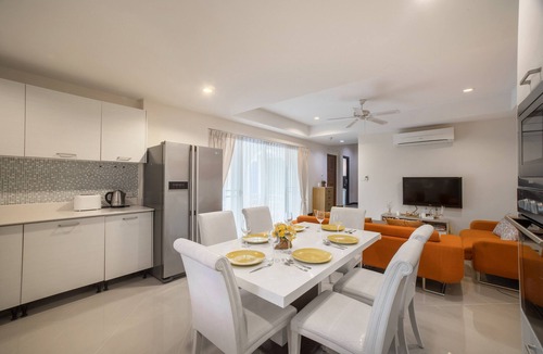 Ban Saiyuan Villa | Unique Greek style villa is located at the south of Phuket island