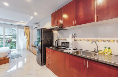 Nai Harn Apartment | Unwind Peaceful Near NaiHarn C200