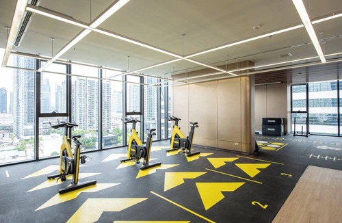 Rama 9 Apartment | Urban Oasis: Noodle Nest . Peaceful Stay near MRT Rama 9