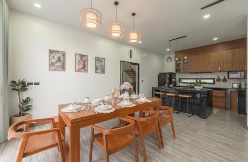 Bang Tao Villa | V226 Peaceful 4BR Pool Villa Near Bang Tao Beach