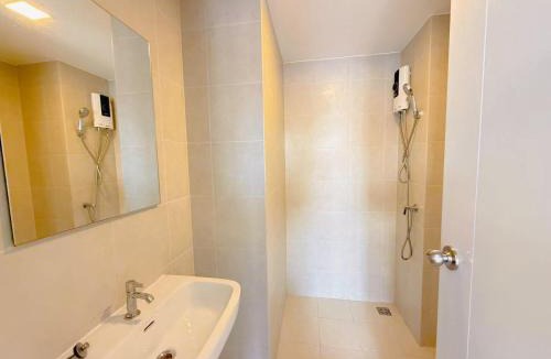 North Pattaya Apartment | Vay 1 Pattaya Downtown Cozy Condo