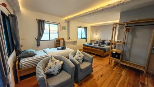 Nuea Khlong Resort | Velora Bay Koh Jum
