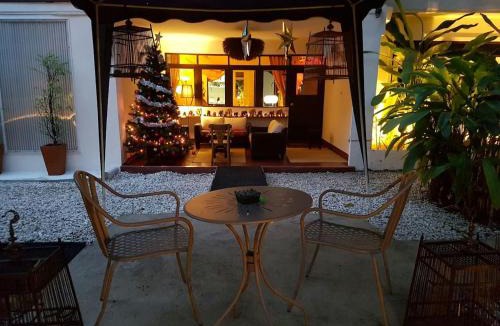 Nana Villa | Villa 3 beds Sukhumvit Asok