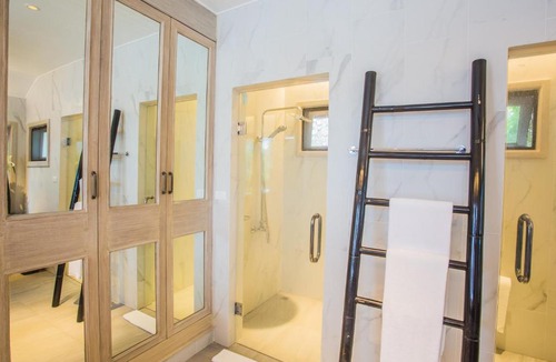 Kamala House | Villa Amara
