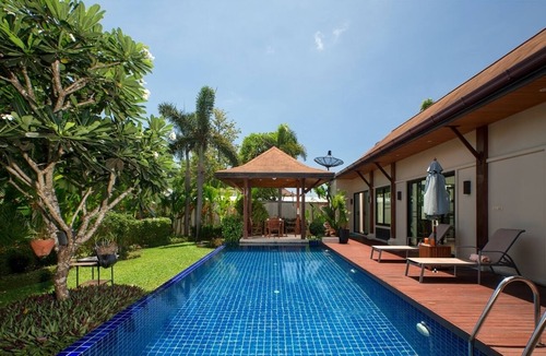 Rawai Villa | Villa Atarata by Tropiclook