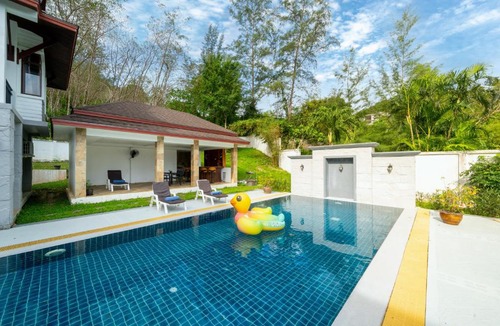 Kamala Villa | Villa Aurora Tropical 4-bedroom Private Pool Villa Near Kamala & Patong