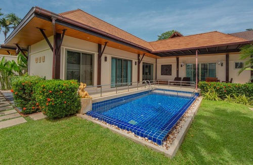 Rawai Villa | Villa Balai by TropicLook