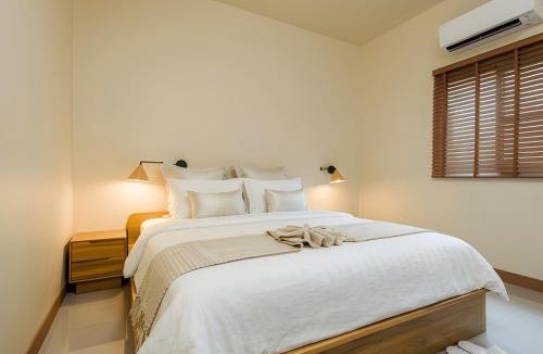 Wok Tum Villa | Villa Casa Blanca