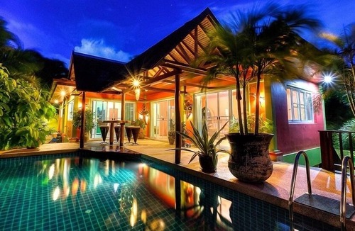 Nai Harn Villa | Villa Chaba with swimming pool in Naiharn