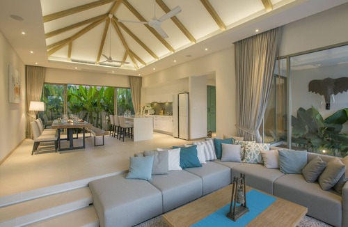 Choeng Thale Villa | Villa Desi "nice & easy"