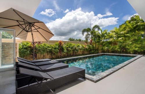 Chalong Villa | Villa Dragon Back D
