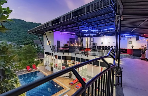 Chalong Villa | Villa Nap Dau 10 Bedrooms