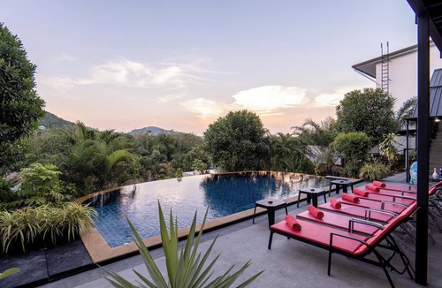 Chalong Villa | Villa Nap Dau Crown Private Pool Villa Phuket