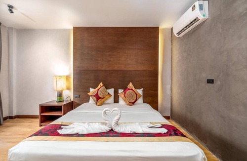 South Pattaya Hotel | Villa Navin Beach Resort