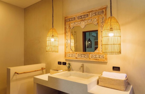 Maret House | Villa Sunaia - Sun-Kissed Living in Lamai