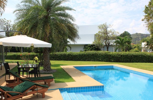 Hua Hin House | Villa with Pool in the Palm Hills Golf area.
