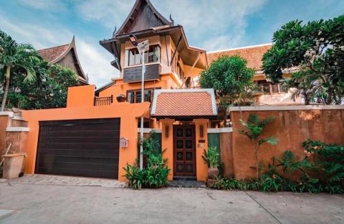 Na Chom Thian Villa | Villano Lilawadee Pool Villa