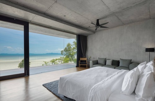 Ang Thong Hotel | Vows Villa Beachfront