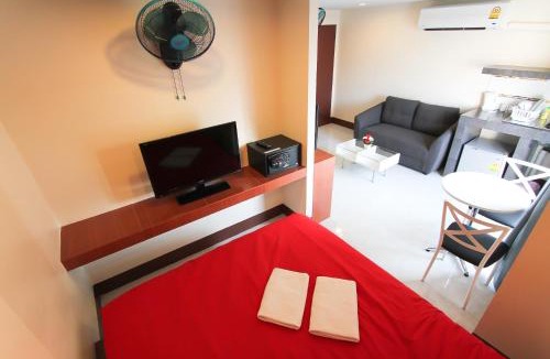 Pattaya Bay House | Walking Street Guest House