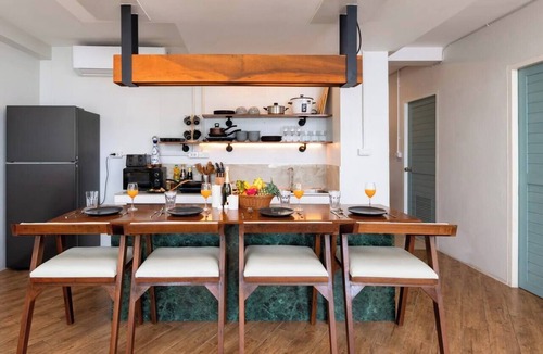 Hua Hin Apartment | Wander at Bayside 19 | Beachfront Half-Villa, family (sleeps 14)