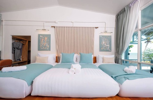 Hua Hin House | Wander at Bayside 19 | Upstairs Sea-View Room, bathtub (sleeps 4)