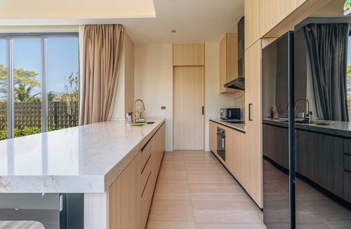 Si Sunthon Villa | Wantana villa Sawaree villa 1 V308