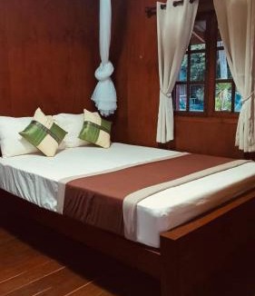 Chaloklum Hotel | Wattana Resort