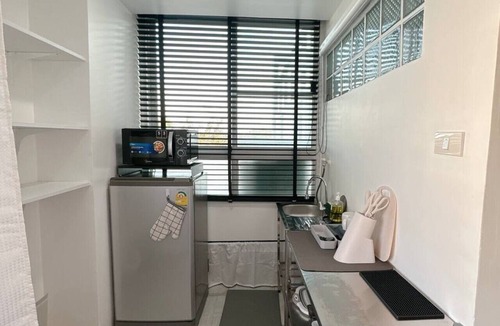 Nimman Apartment | White & Black Cozy Room/heart of Nimman