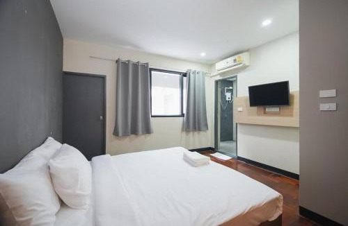 Bang Rak Apartment | XX GO INN BTS ST Louis Silom - โกอินน์ บีทีเอส เซนต์หลุยส์ สีลม 4