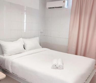 Ploenchit Apartment | XX Mitr Inn - Sukhumvit 2 - BTS Nana มิตร อินน์ สุขุมวิท 2 บีทีเอสนานา