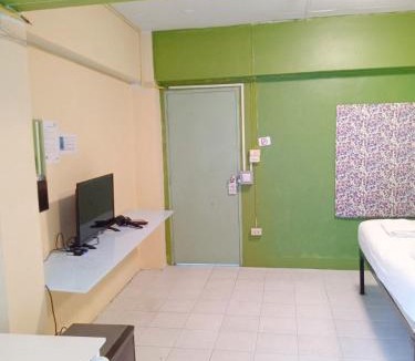 Wang Burapha Phirom Apartment | XXGO INN The Grand Palace - โกอินน์ MRT สามยอด