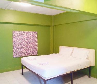 Wang Burapha Phirom Apartment | XXGO INN The Grand Palace - โกอินน์ MRT สามยอด
