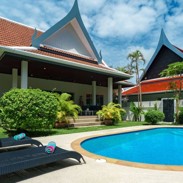 Cozy 3 bedrooms villa with 2 swimming pools