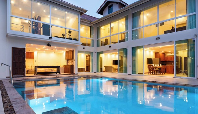 #1 Luxury 4BR Resort Poolvilla Pratamnak Residence