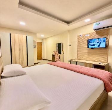 122 Home near Baiyoke Sky Tower in Bangkok
