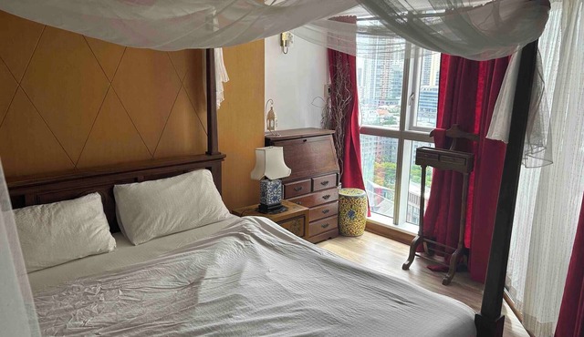 1br with Pool & Gym near BTS Phrom Phong