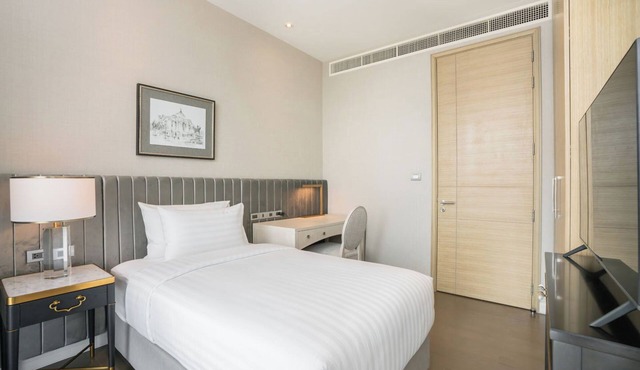2 BR Appt/Bkk Heart/Monthly