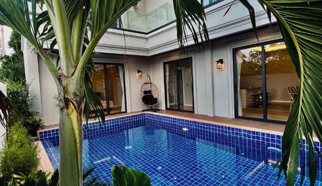 2 Palm Villas Wongamat Beach in North Pattaya