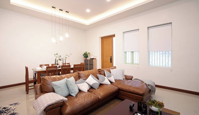 3-Bedroom Heritage Family Home Spacious & Central Location