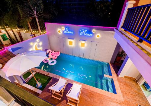4 Bedroom Town Villa With Private Pool