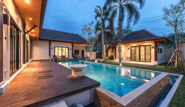 5 Minutes to Bangtao Beach! Family-sized Villa in Phuket